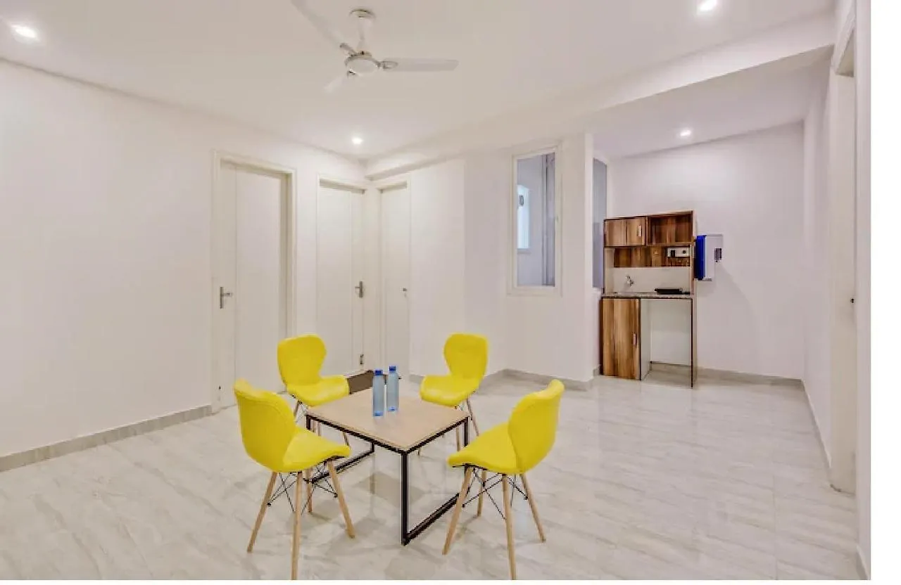 Nuab House - Near Fortis, Max, Medanta, Paras Hospitals And Huda Metro Gurgaon Hostel