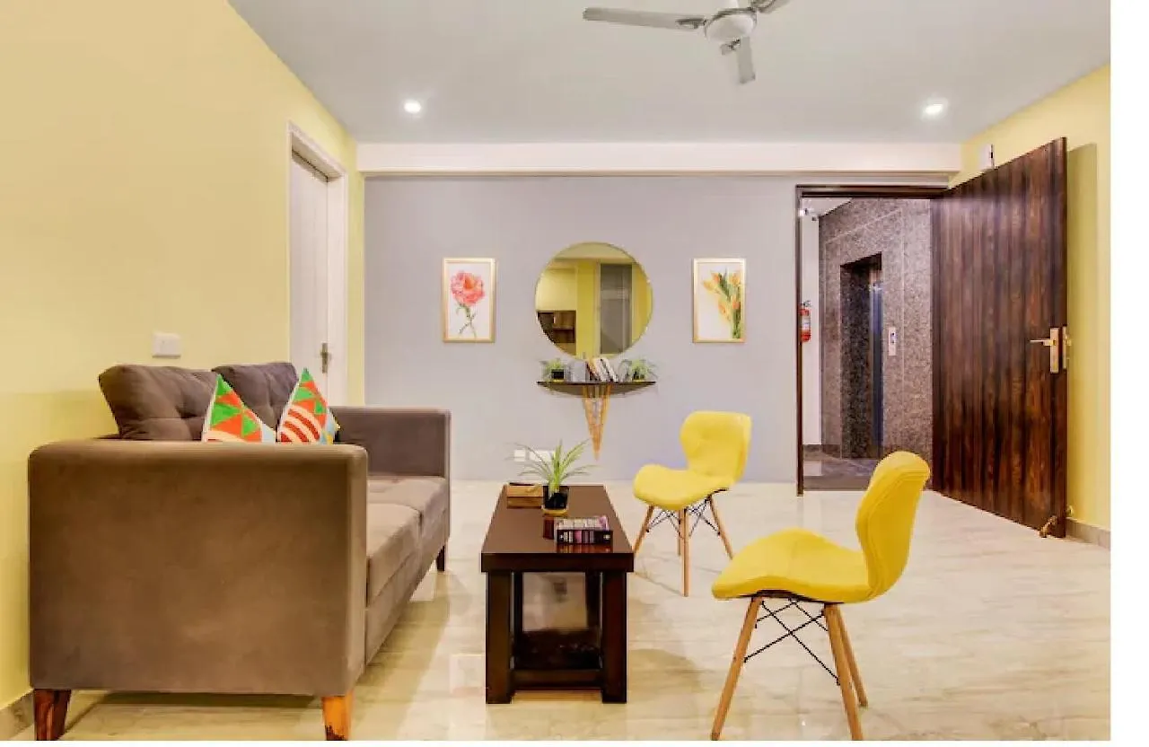 Nuab House - Near Fortis, Max, Medanta, Paras Hospitals And Huda Metro Gurgaon 0*,