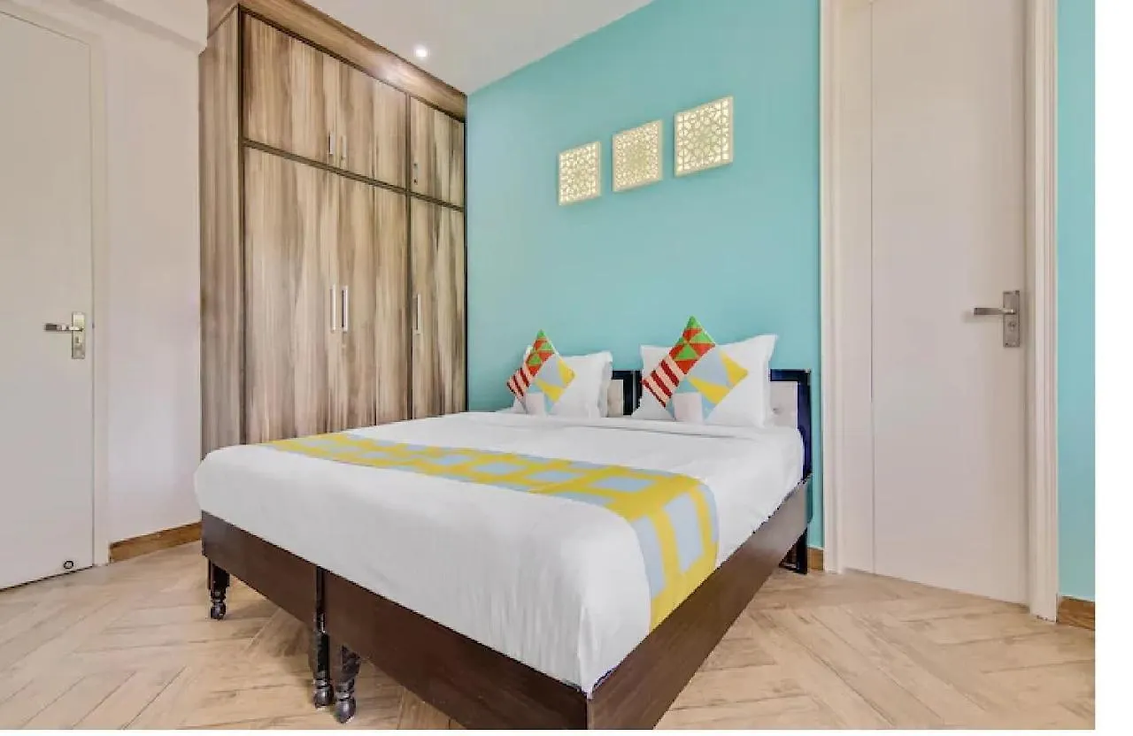Nuab House - Near Fortis, Max, Medanta, Paras Hospitals And Huda Metro Gurgaon Hostel