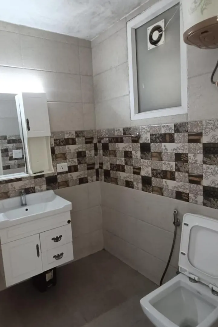 Nuab House - Near Fortis, Max, Medanta, Paras Hospitals And Huda Metro Gurgaon India