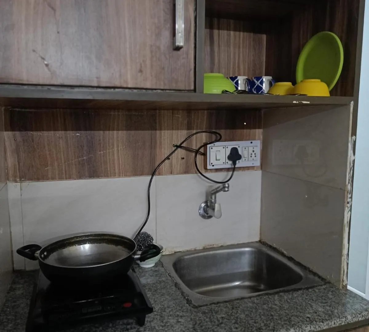 Nuab House - Near Fortis, Max, Medanta, Paras Hospitals And Huda Metro Gurgaon